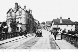 59962-Caversham-Bridge-Street-1908
